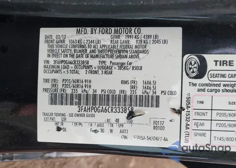 2012 Ford Fusion S z USA, uszkodzony, nr VIN 3FAHP0GA6CR333858